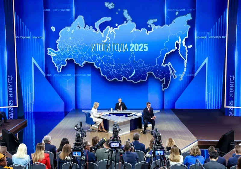 Пресконференція Путіна і кредит ЄС: день, коли вирішується майбутнє України